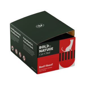 A green box of Bold Nature Beef for Cat 3 lbs, featuring a white cat graphic, bilingual labeling, and product details. The box is open to reveal the inner packaging.